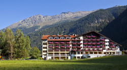 Hotel Weisseespitze