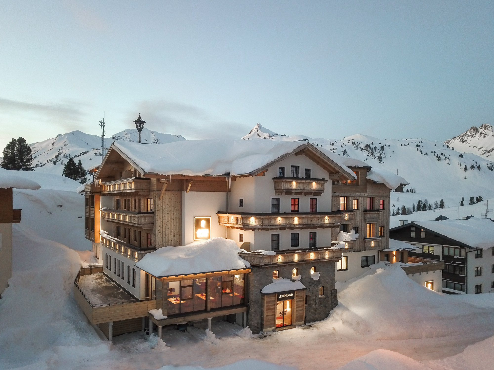 Hotel & Appartements Alpenland